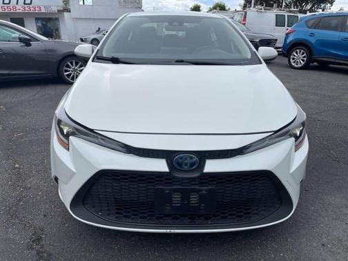 2020 Toyota Corolla Hybrid SE