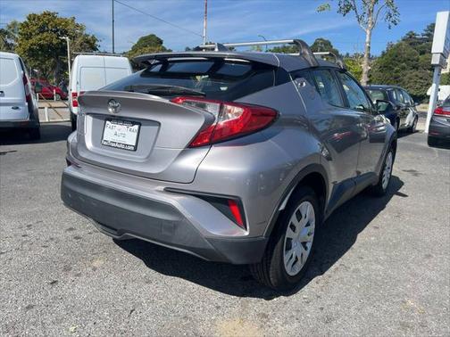 2019 Toyota C-HR LE