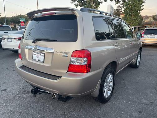 2006 Toyota Highlander Hybrid Limited
