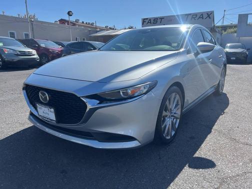 2019 Mazda Mazda3 FWD w/Preferred Package