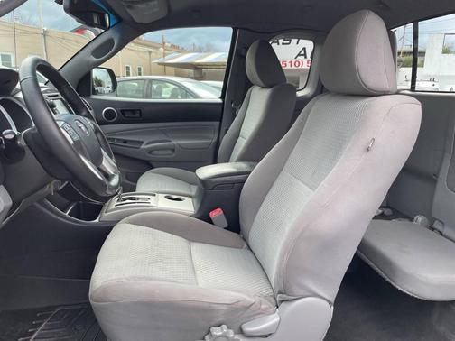 2013 Toyota Tacoma PreRunner