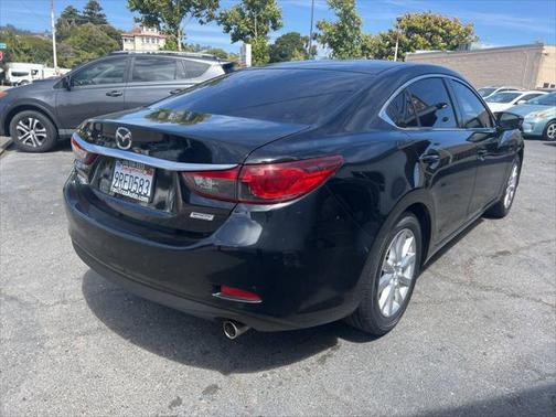 2016 Mazda Mazda6 i Sport
