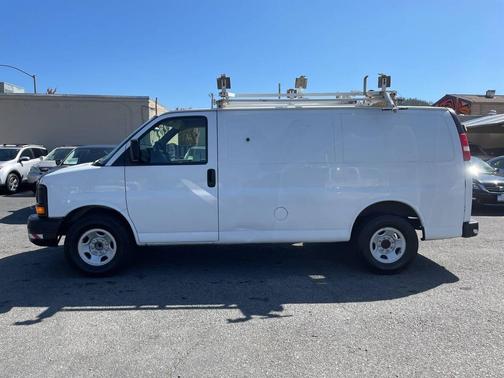 2008 GMC Savana 2500 Cargo