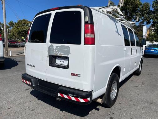 2008 GMC Savana 2500 Cargo
