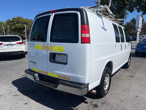 2014 Chevrolet Express 2500 Work Van