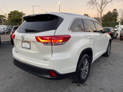 2017 Toyota Highlander XLE