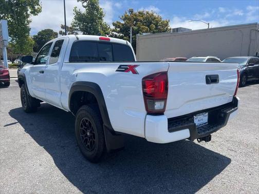 2022 Toyota Tacoma SR