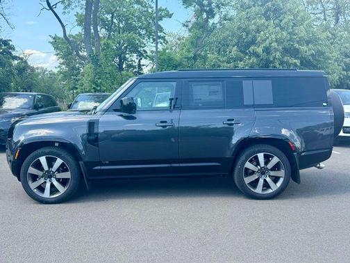 Carpathian Gray Premium Metallic 2026 Land Rover Defender V8