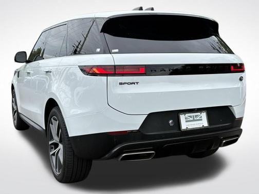 Fuji White 2023 Land Rover Range Rover Sport SE