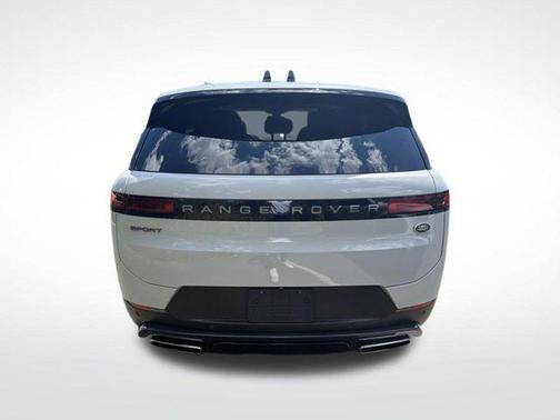 Borasco Gray Metallic 2023 Land Rover Range Rover Sport SE
