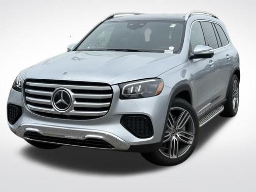 Cirrus Silver Metallic 2024 Mercedes-Benz GLS 450 4MATIC