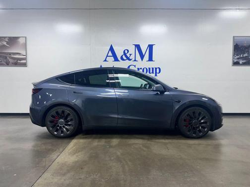 2022 Tesla Model Y Performance Dual Motor All-Wheel Drive