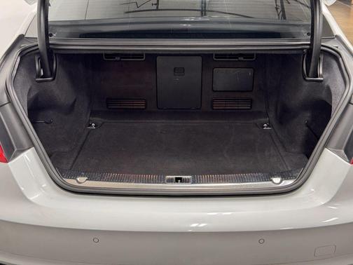 2013 Audi S8 4.0T