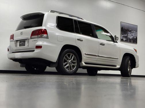 2013 Lexus LX 570 Base