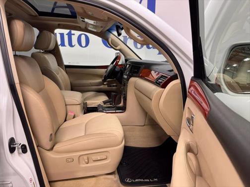 2009 Lexus LX 570 Base