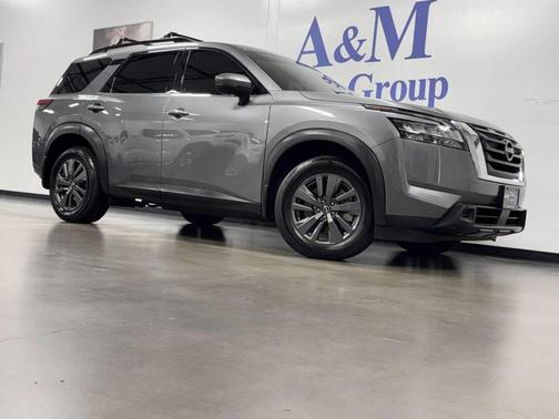 2022 Nissan Pathfinder SV 4WD