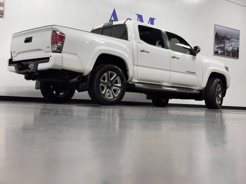 2016 Toyota Tacoma Limited