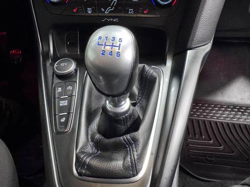 2017 Ford Focus RS Base