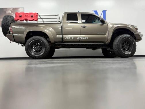 2012 Toyota Tacoma Base