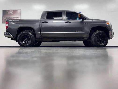 2015 Toyota Tundra SR5