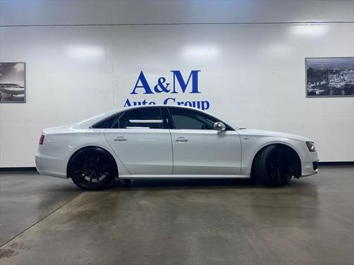 2013 Audi S8 4.0T