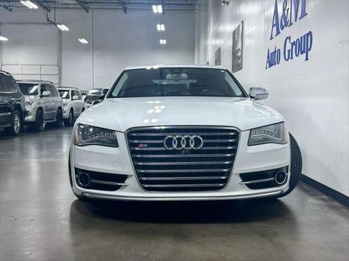 2013 Audi S8 4.0T