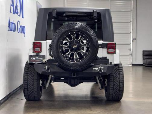 2010 Jeep Wrangler Unlimited Sahara