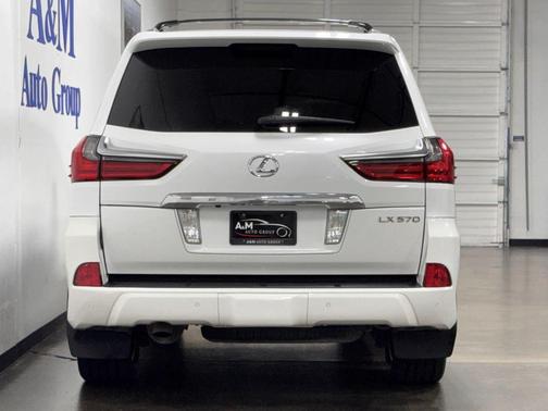 2017 Lexus LX 570 Base