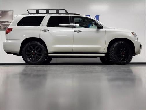 2014 Toyota Sequoia Platinum