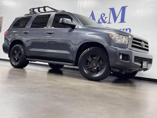 2010 Toyota Sequoia SR5