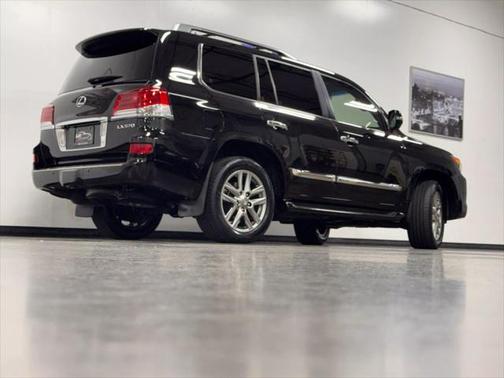 2013 Lexus LX 570 Base