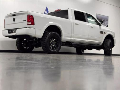 2018 RAM 2500 Big Horn Crew Cab 4x4 6'4' Box