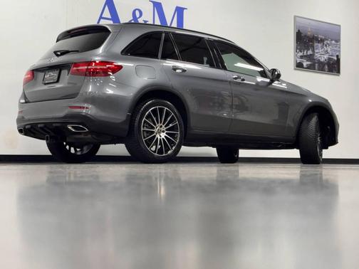 2017 Mercedes-Benz GLC 300 Base