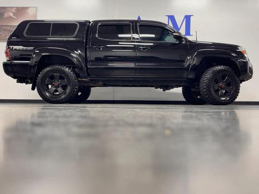 2015 Toyota Tacoma Base