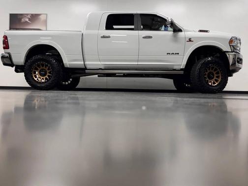 2020 RAM 3500 Laramie Mega Cab 4x4 6'4' Box