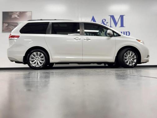2011 Toyota Sienna Limited