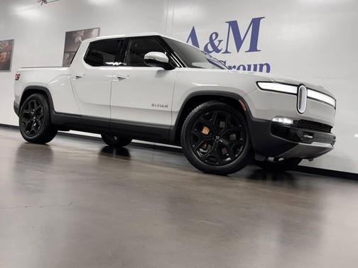 2022 Rivian R1T Adventure