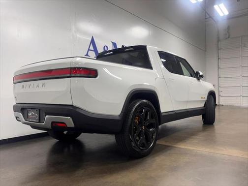2022 Rivian R1T Adventure