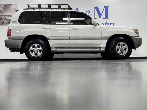 2000 Toyota Land Cruiser Base