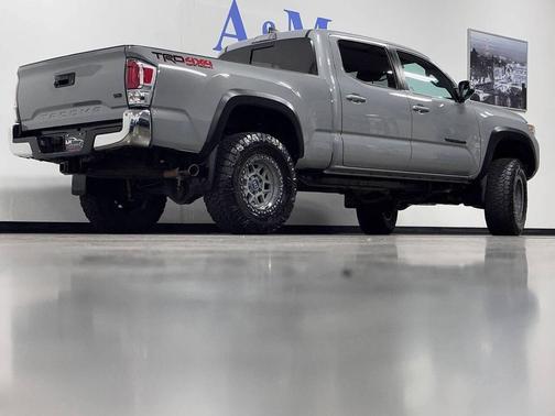 Cement 2021 Toyota Tacoma TRD Off Road