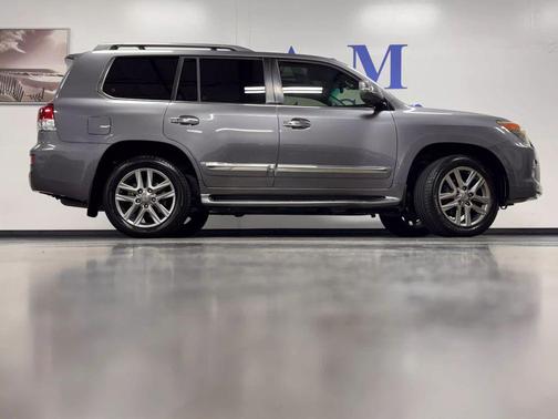 2013 Lexus LX 570 Base