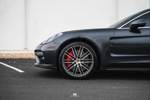 Gray 2018 Porsche Panamera Turbo