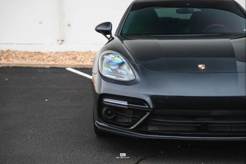 Gray 2018 Porsche Panamera Turbo