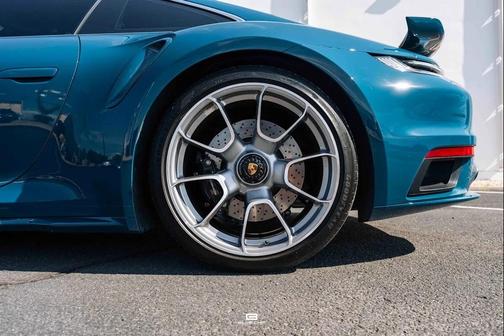 Aventurine Green Metallic 2024 Porsche 911 Turbo