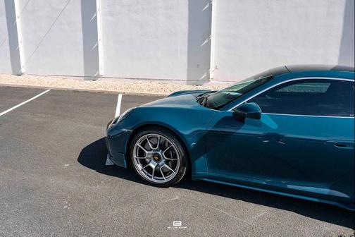 Aventurine Green Metallic 2024 Porsche 911 Turbo