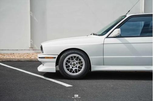 1989 BMW M3 Base
