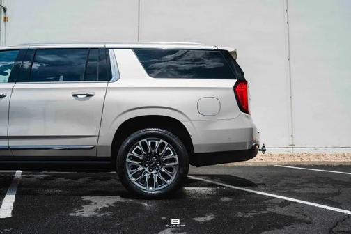 2024 GMC Yukon XL Denali Ultimate