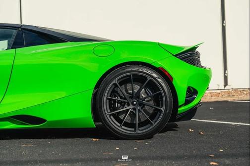 2025 McLaren 750S Spider