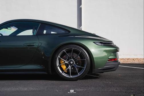 2022 Porsche 911 GT3 w/Touring Package