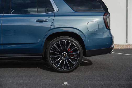 2025 Chevrolet Tahoe 4WD High Country